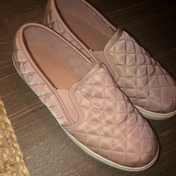 SOLD - Picture 2 of 5